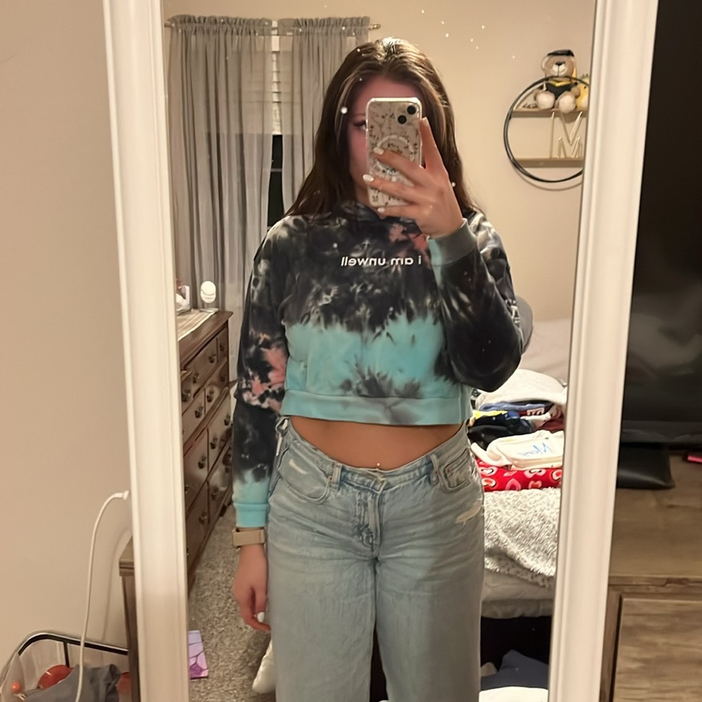 Cute barstool Call Her Daddy sweatshirt! Great for workouts and super comfy!